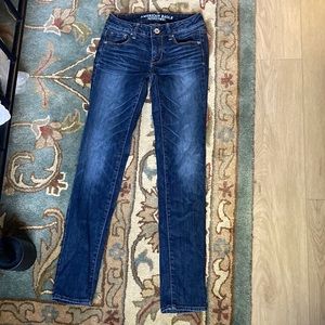 American Eagle Outfitters blue skinny super stretch jeans size 0